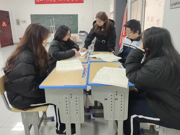 岳陽市江南通信職業(yè)技術學校有限公司,岳陽江南學校,岳陽江南通信學校,岳陽職業(yè)學校 岳陽市江南通信職業(yè)技術學校有限公司,岳陽江南學校,岳陽江南通信學校,岳陽職業(yè)學校