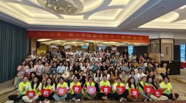岳陽市江南通信職業(yè)技術學校有限公司,岳陽江南學校,岳陽江南通信學校,岳陽職業(yè)學校 岳陽市江南通信職業(yè)技術學校有限公司,岳陽江南學校,岳陽江南通信學校,岳陽職業(yè)學校