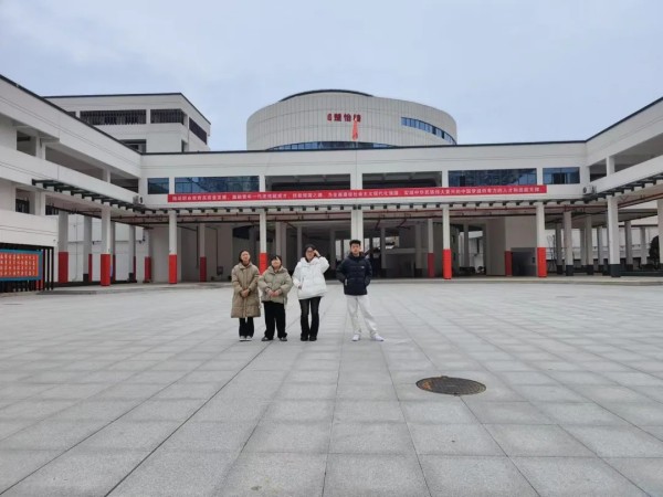 岳陽市江南通信職業(yè)技術學校有限公司,岳陽江南學校,岳陽江南通信學校,岳陽職業(yè)學校 岳陽市江南通信職業(yè)技術學校有限公司,岳陽江南學校,岳陽江南通信學校,岳陽職業(yè)學校